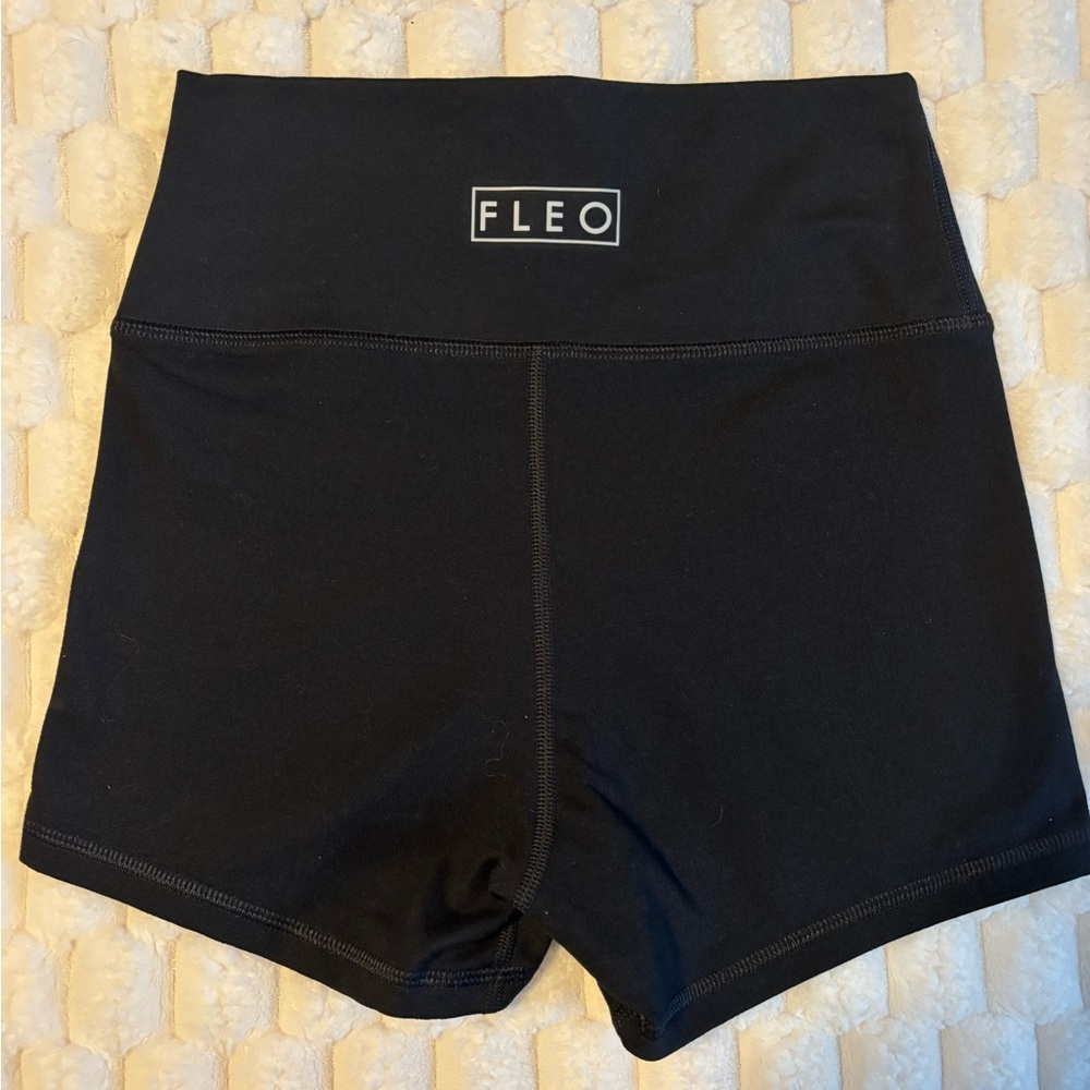 Fleo Women's Athletic Black Shorts